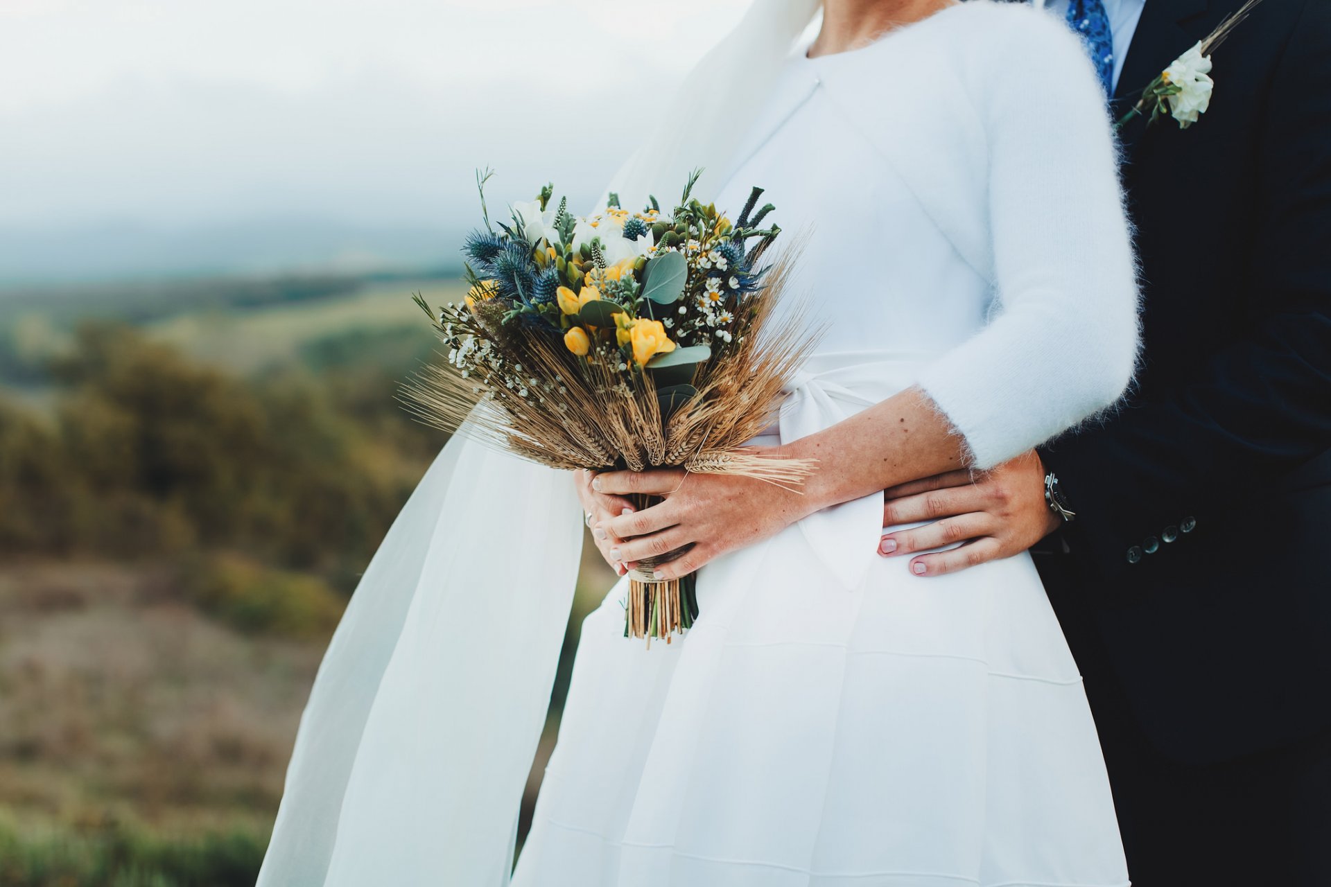 bouquet wedding groom bride dress hand