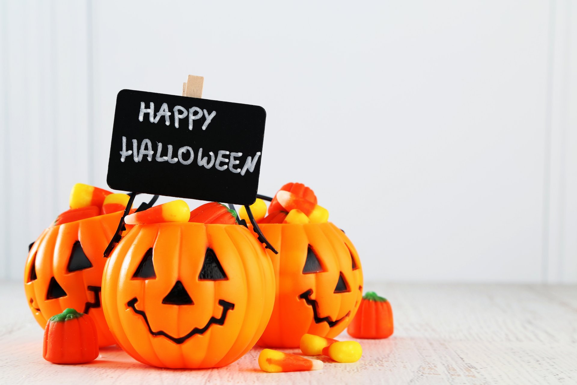 glücklich halloween kürbis süßigkeiten urlaub lächeln