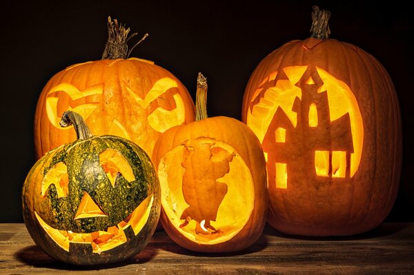 Curly pumpkins for Halloween