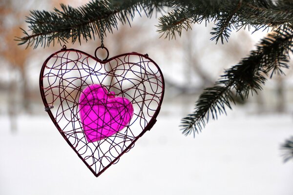 Coeur rose à l intérieur noir