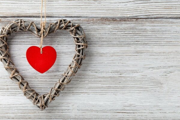 Carta da parati delicata cuore intrecciato