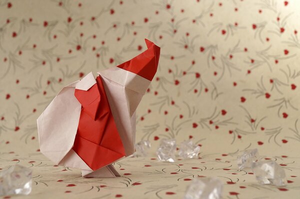 Zabawki i świąteczne kolorowe origami