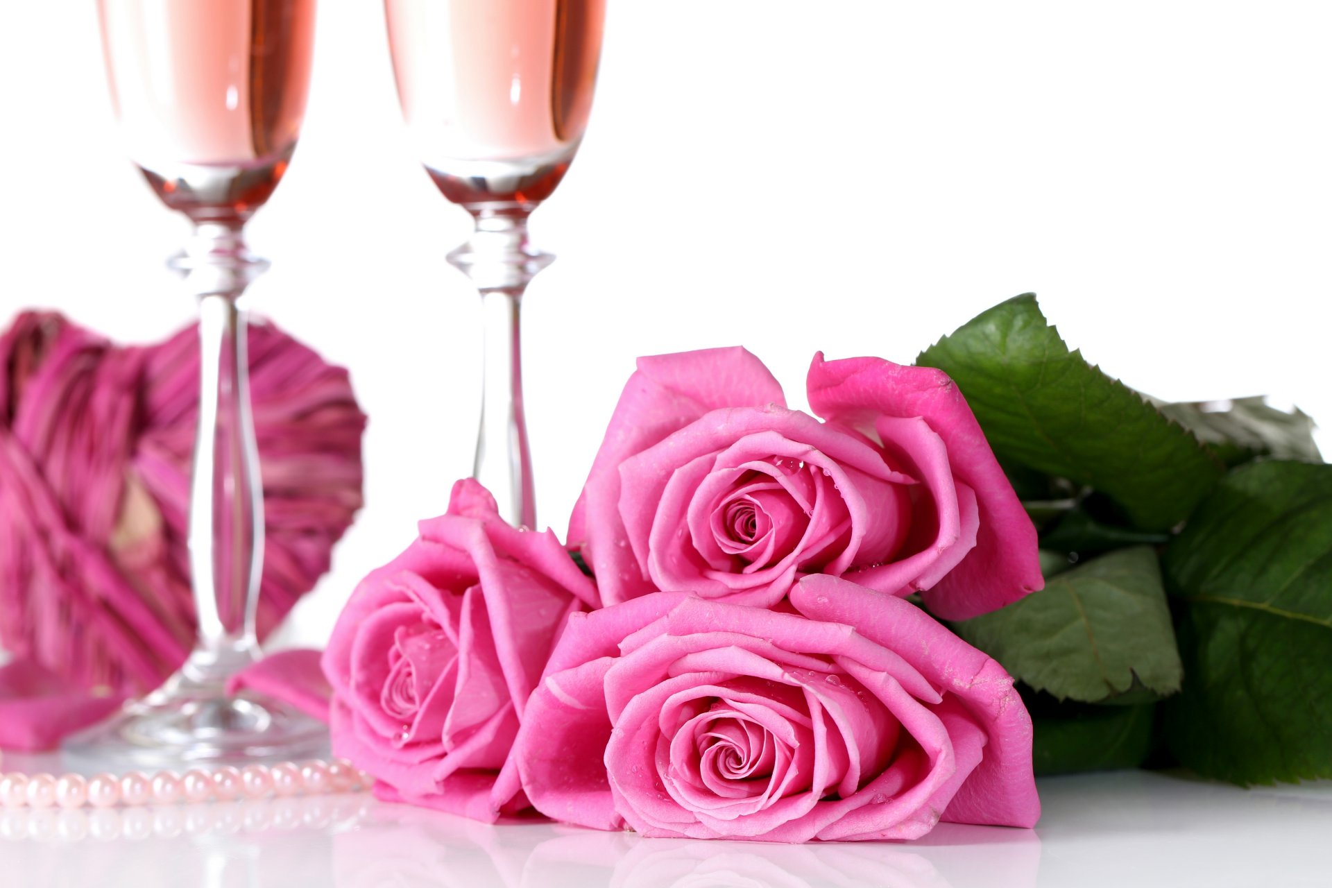 rose boccioli bicchieri da vino san valentino