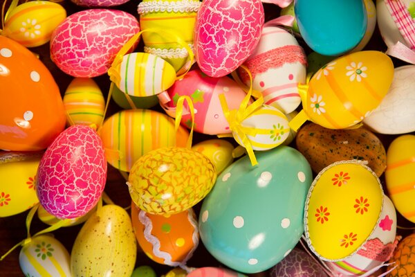 Yellow Pink multicolored Easter Eggs