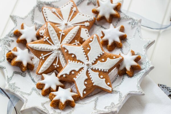 New Year s gingerbread cookies with icing