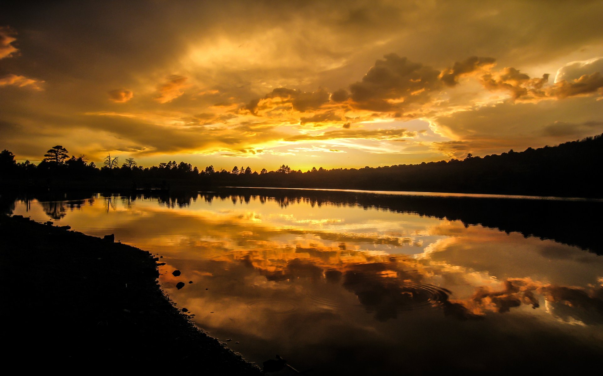 tramonto lago riflessione paesaggio