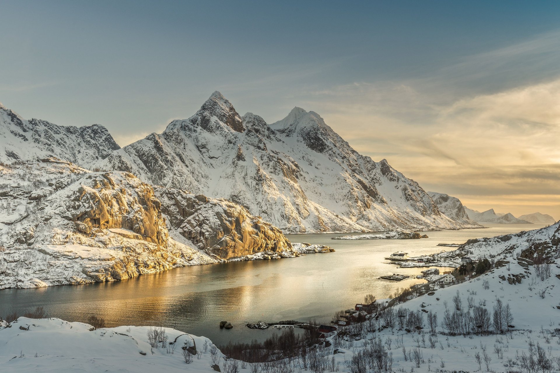 lofoten norway sea coast beach stones sky