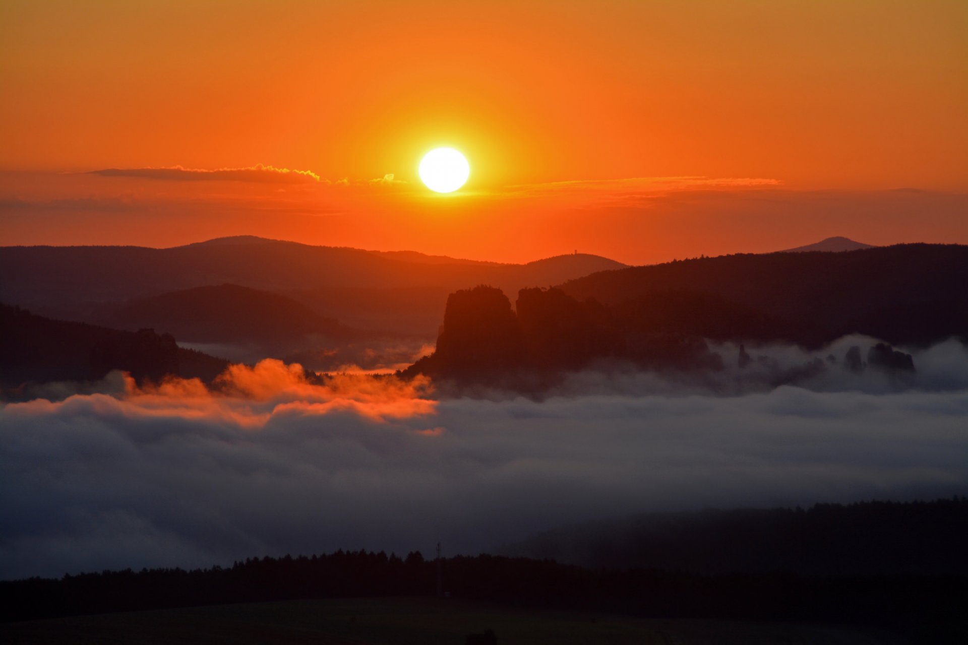 himmel wolken sonne sonnenuntergang berge nebel