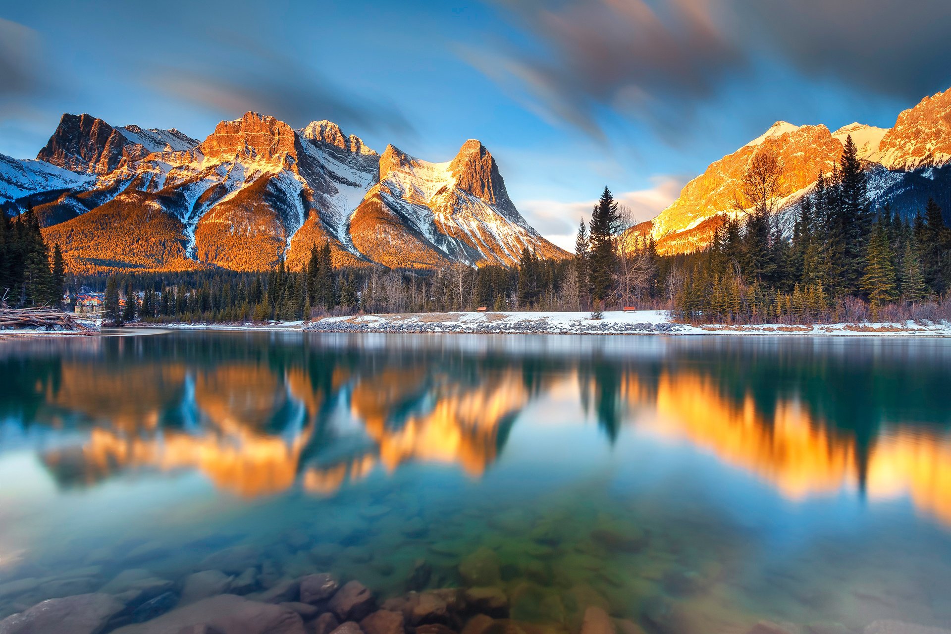 kanada alberta canmore góry poranek las jezioro rzeka