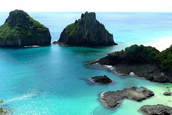 Beautiful photo of islands in the lagoon