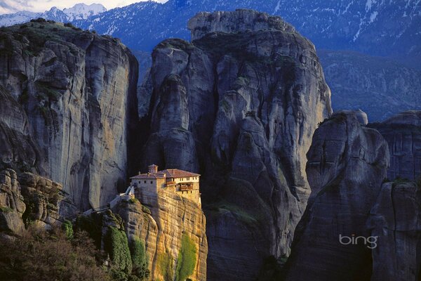 Rocce casa di montagna cielo