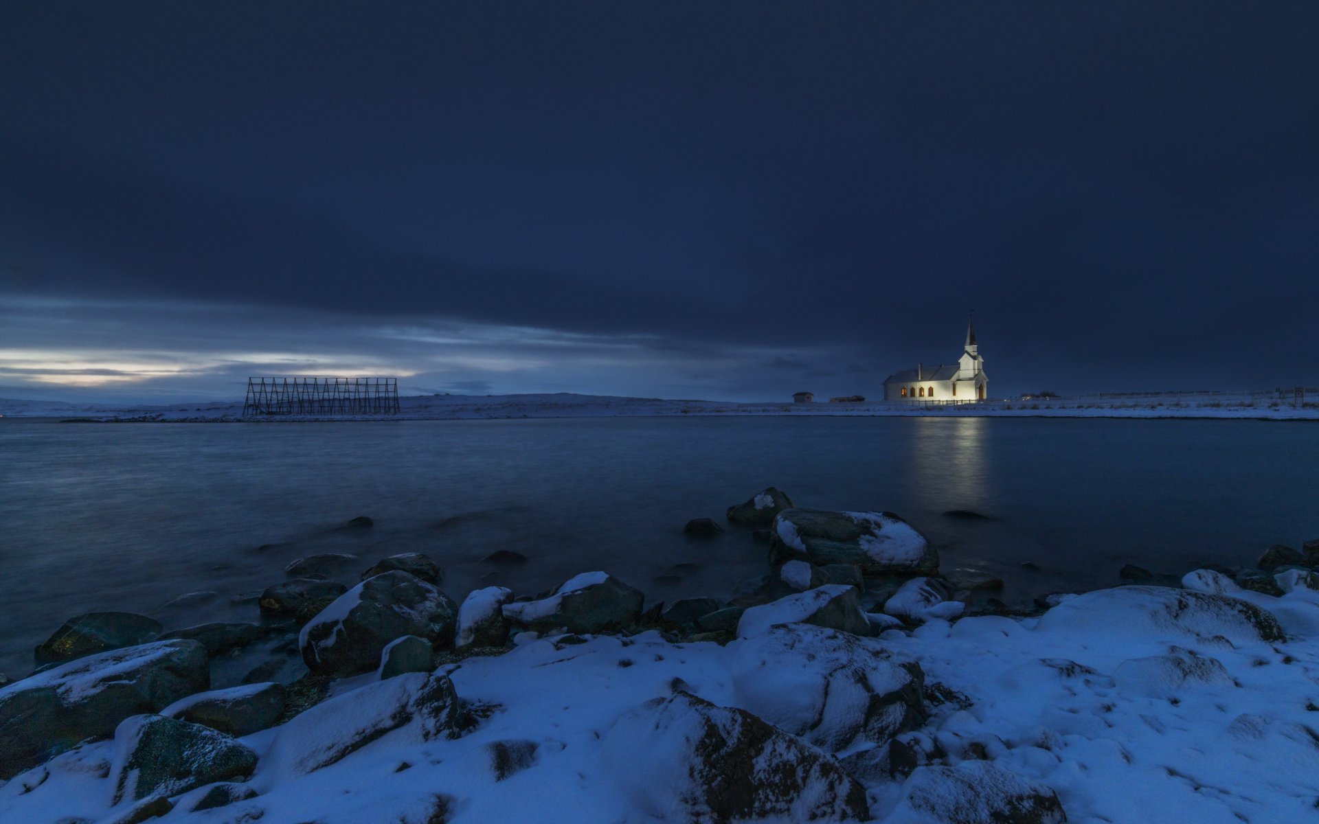 nesseby kirche winter norwegen