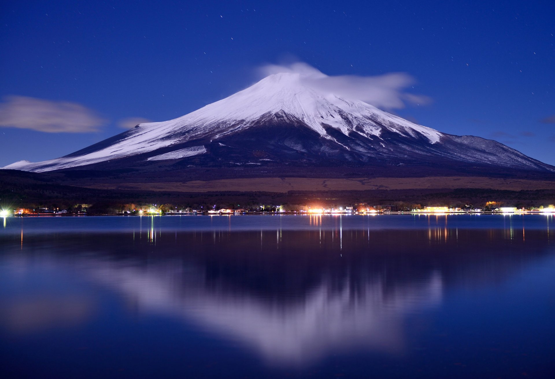 japan mount fuji sky lake night light