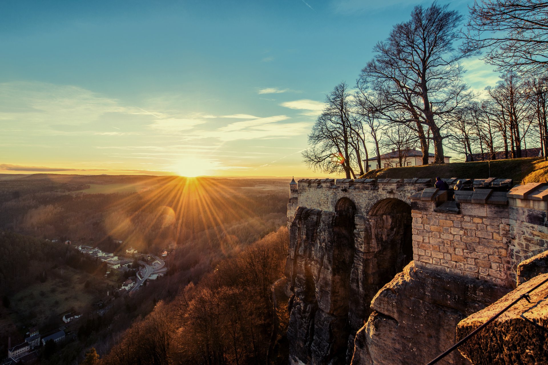 tramonto alberi fortezza di königstein königstein germania fortezza di königstein königstein