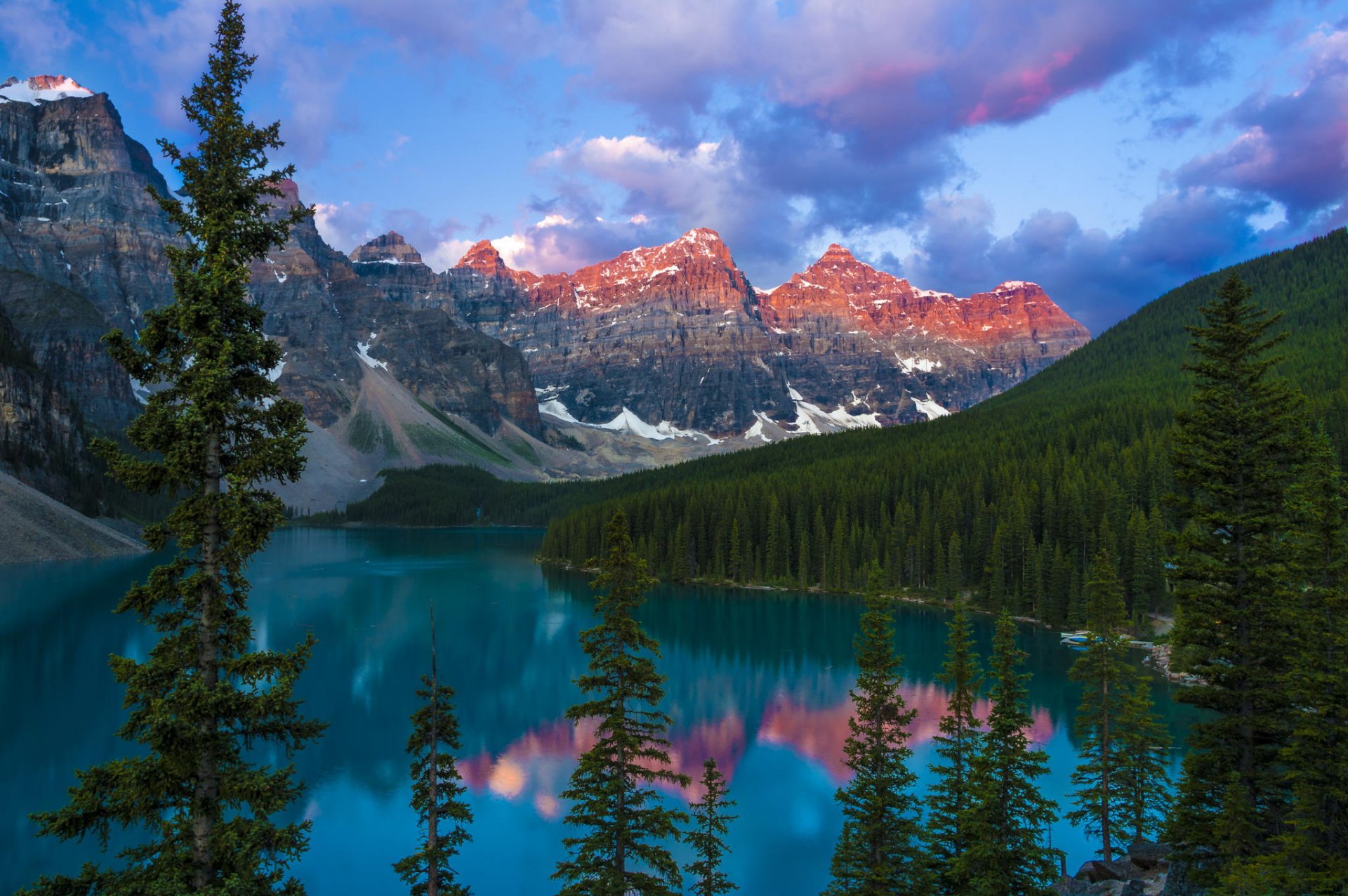 lago montañas naturaleza bosque árboles canadá