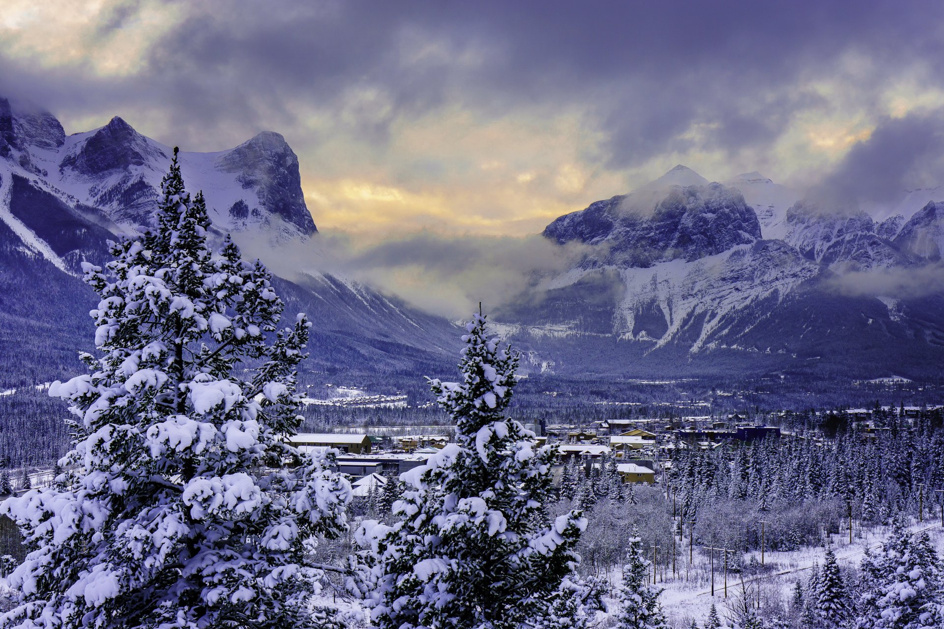 canada neige hiver montagnes vallée canmore alberta parc national de banff