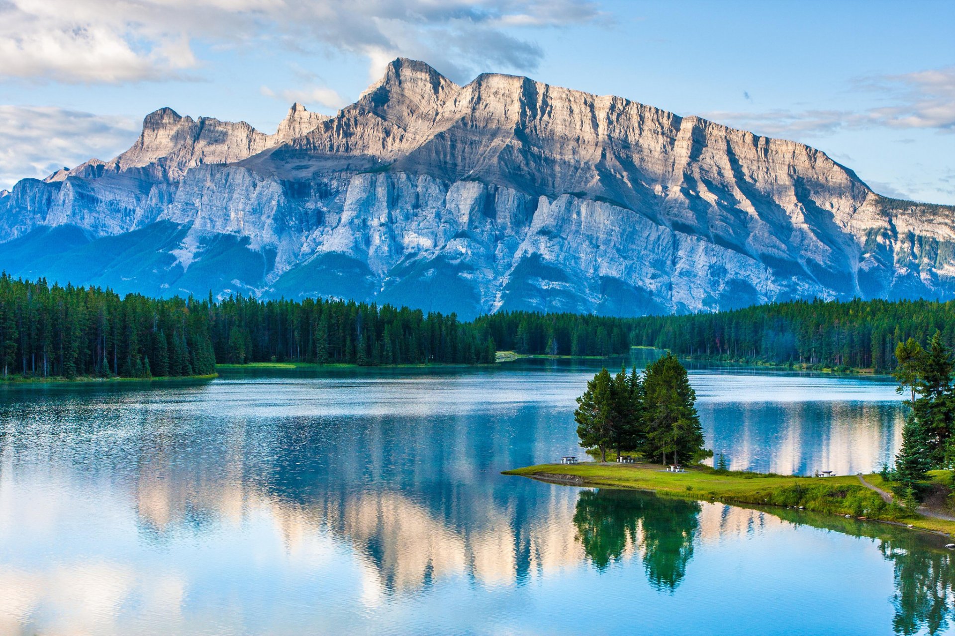 two jack lake banff national park albert canada mountain forest lake