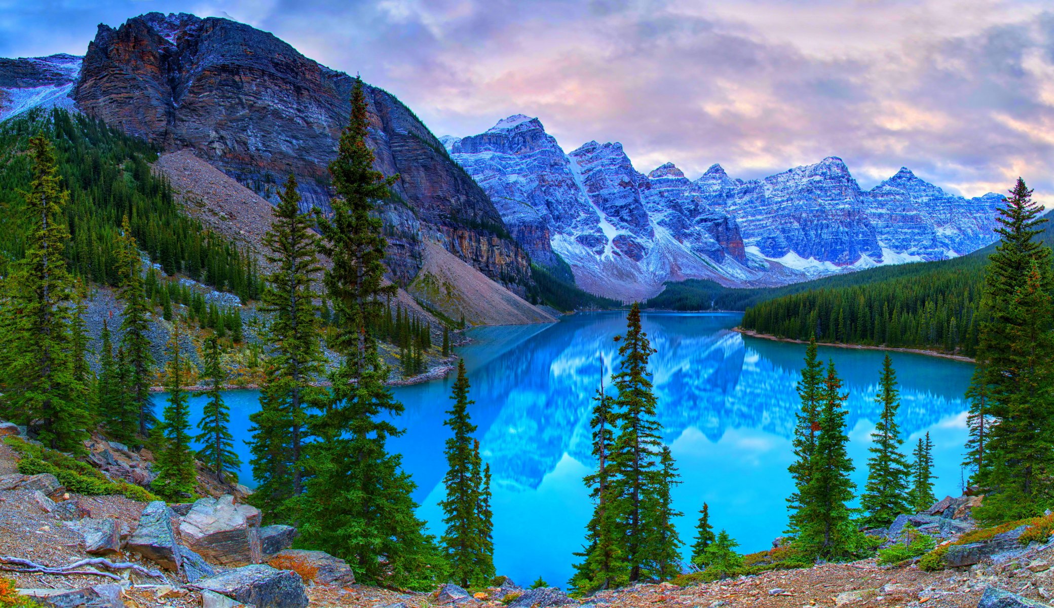 moraine parco nazionale di banff canada banff montagne rocce lago foresta pietre alberi