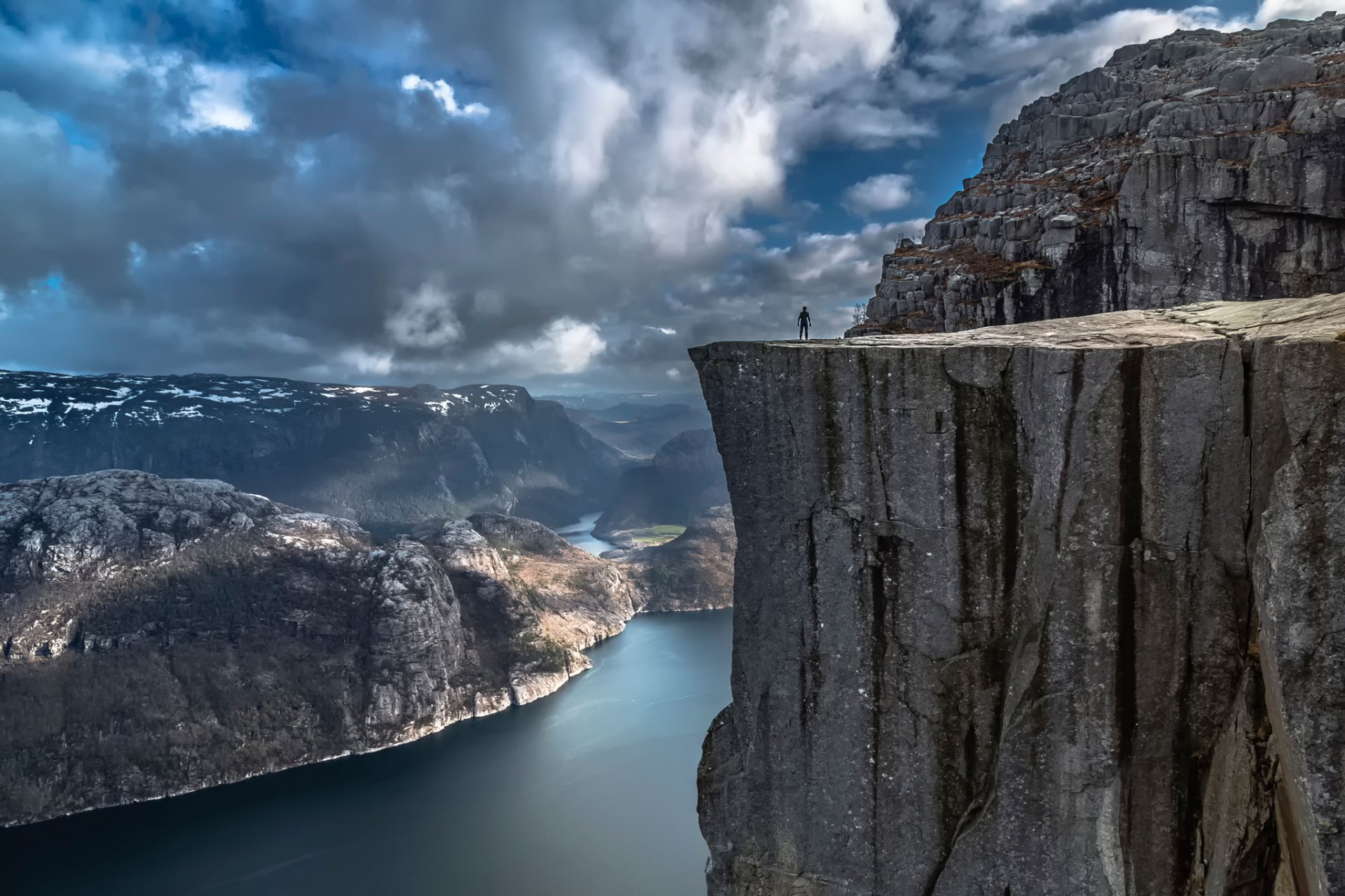 preikestolen norvège preikestolen skala