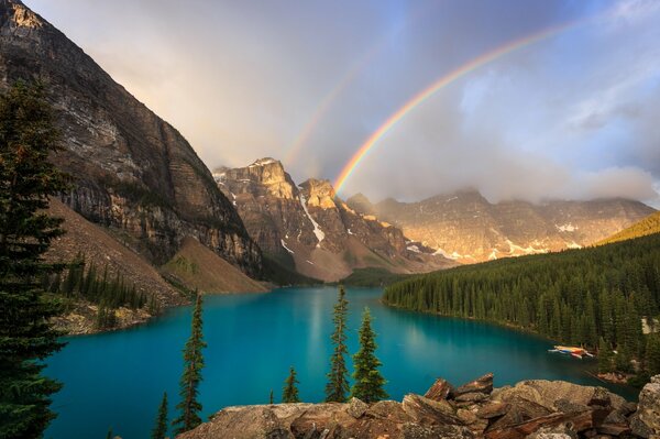 Rainbow over the Valley of Ten Peaks