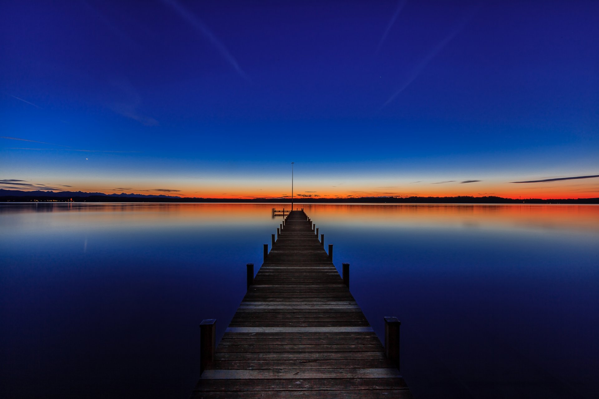 starnberger see bayern deutschland starnbergersee starnberger see sonnenuntergang liegeplatz