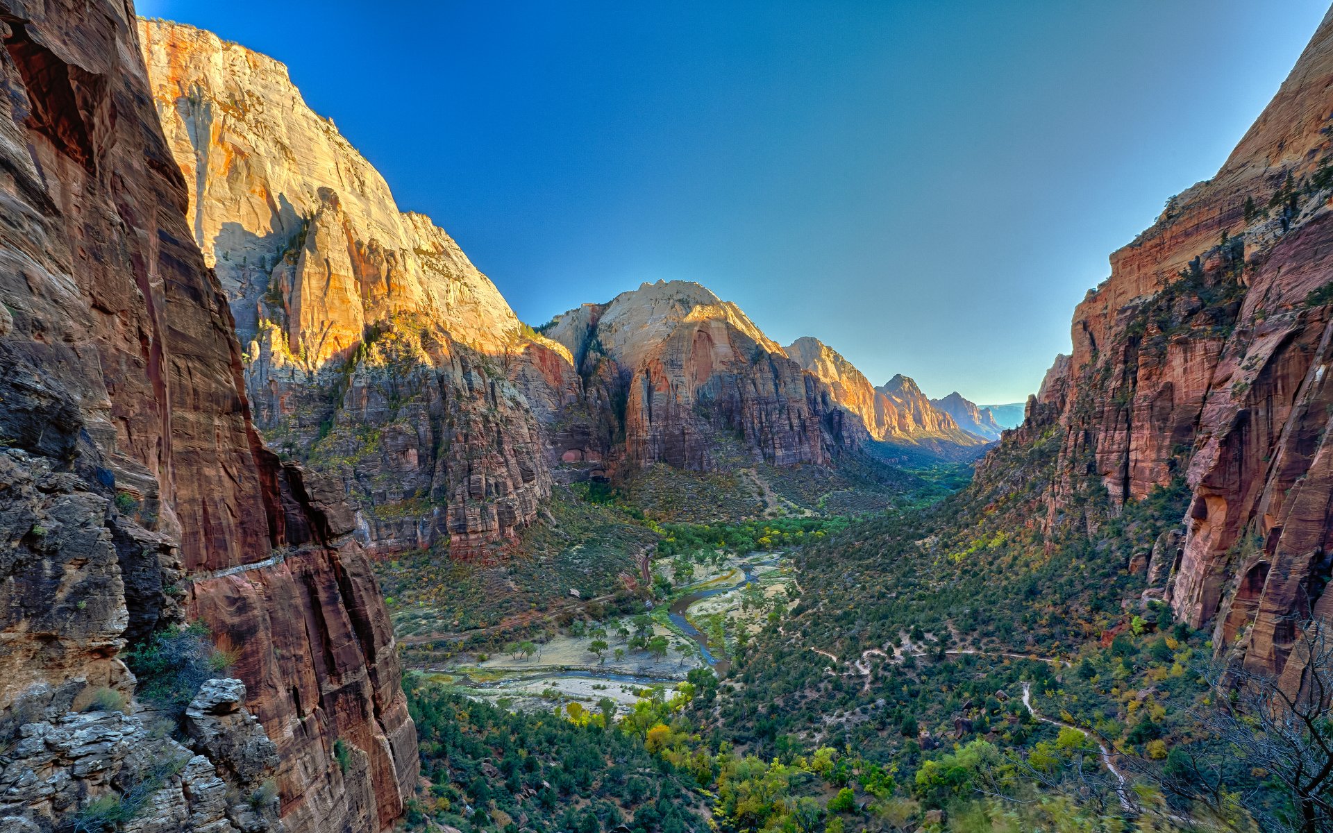 parque nacional zion valle del río deva cañón rocas montañas