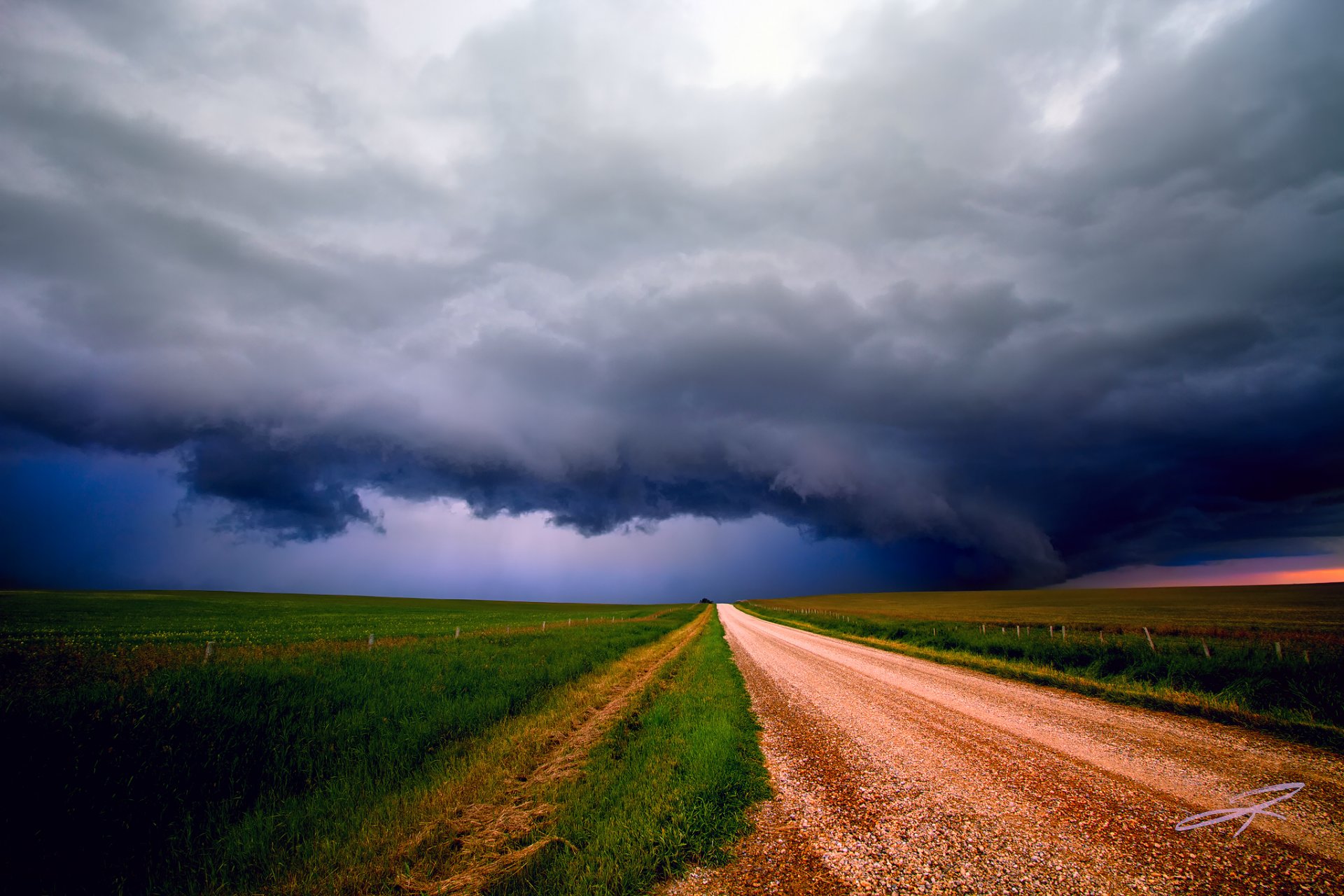 kanada alberta wolken himmel sturm felder straße grundierung