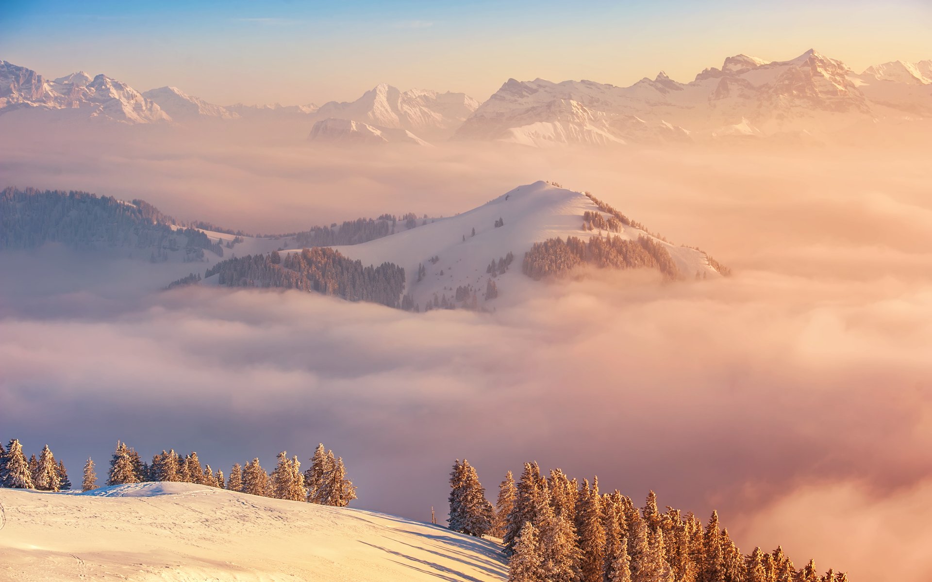 montagnes nuages sommet paysage suisse