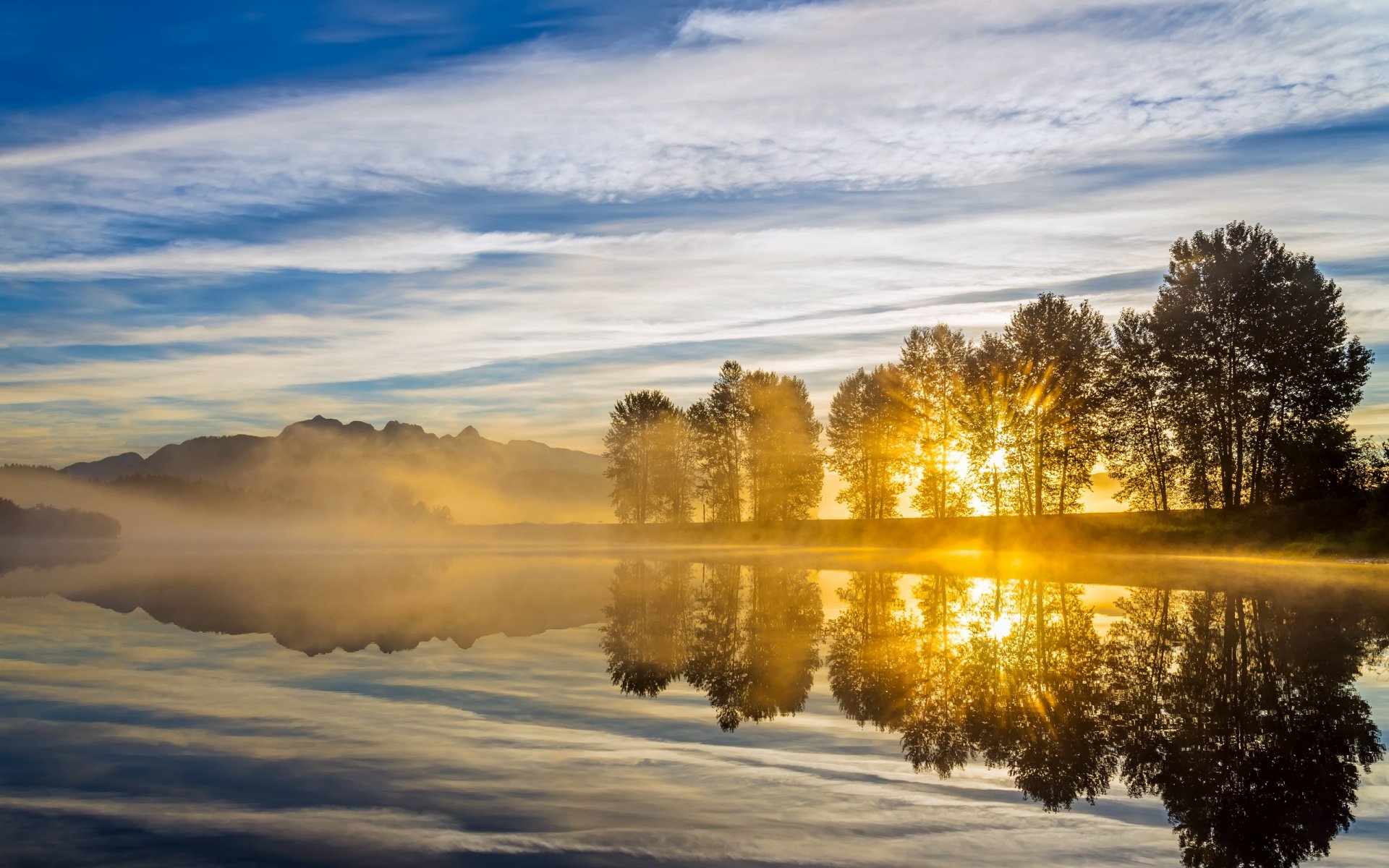 mattina fiume luce paesaggio