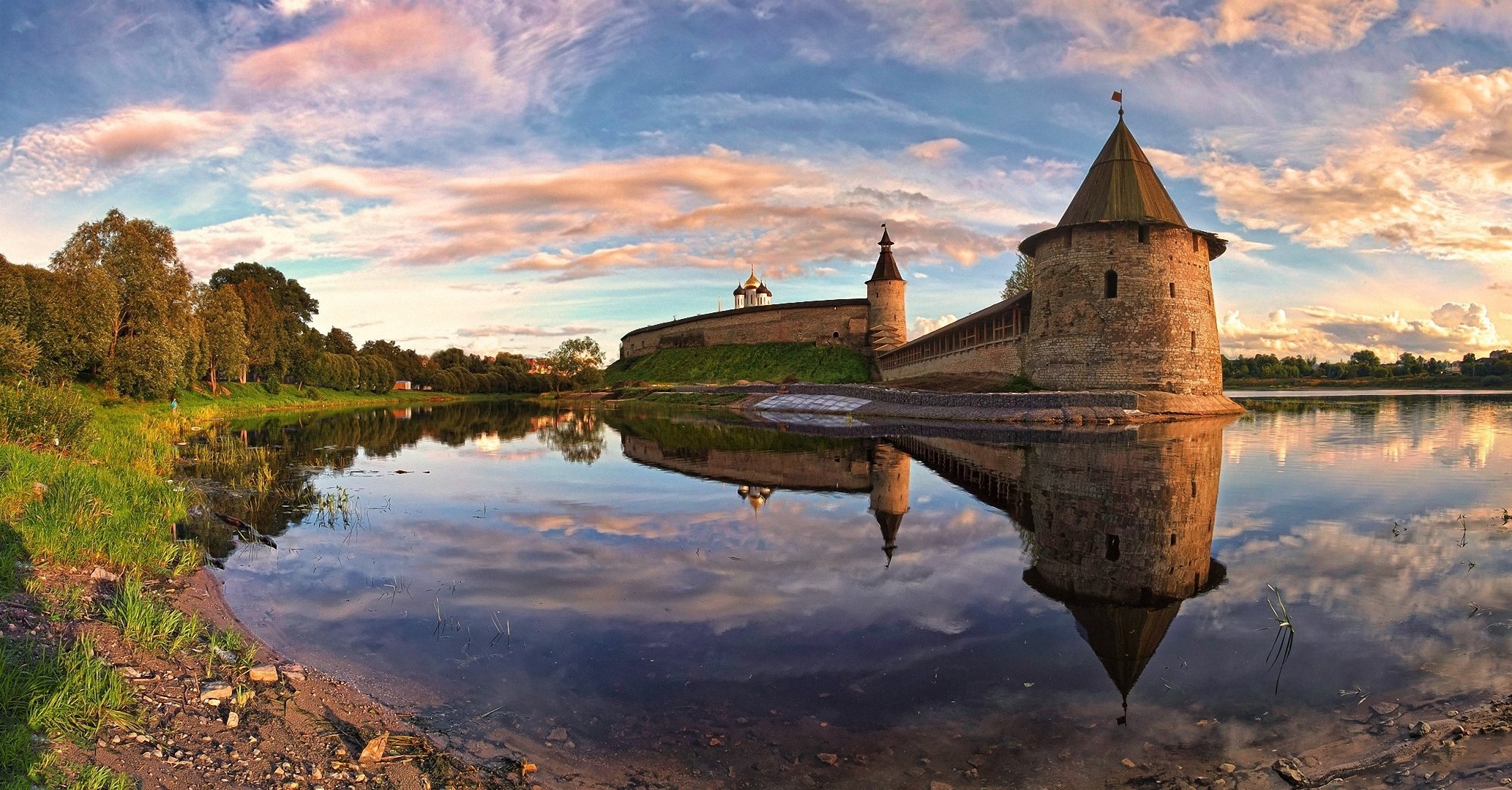 lac temple mur