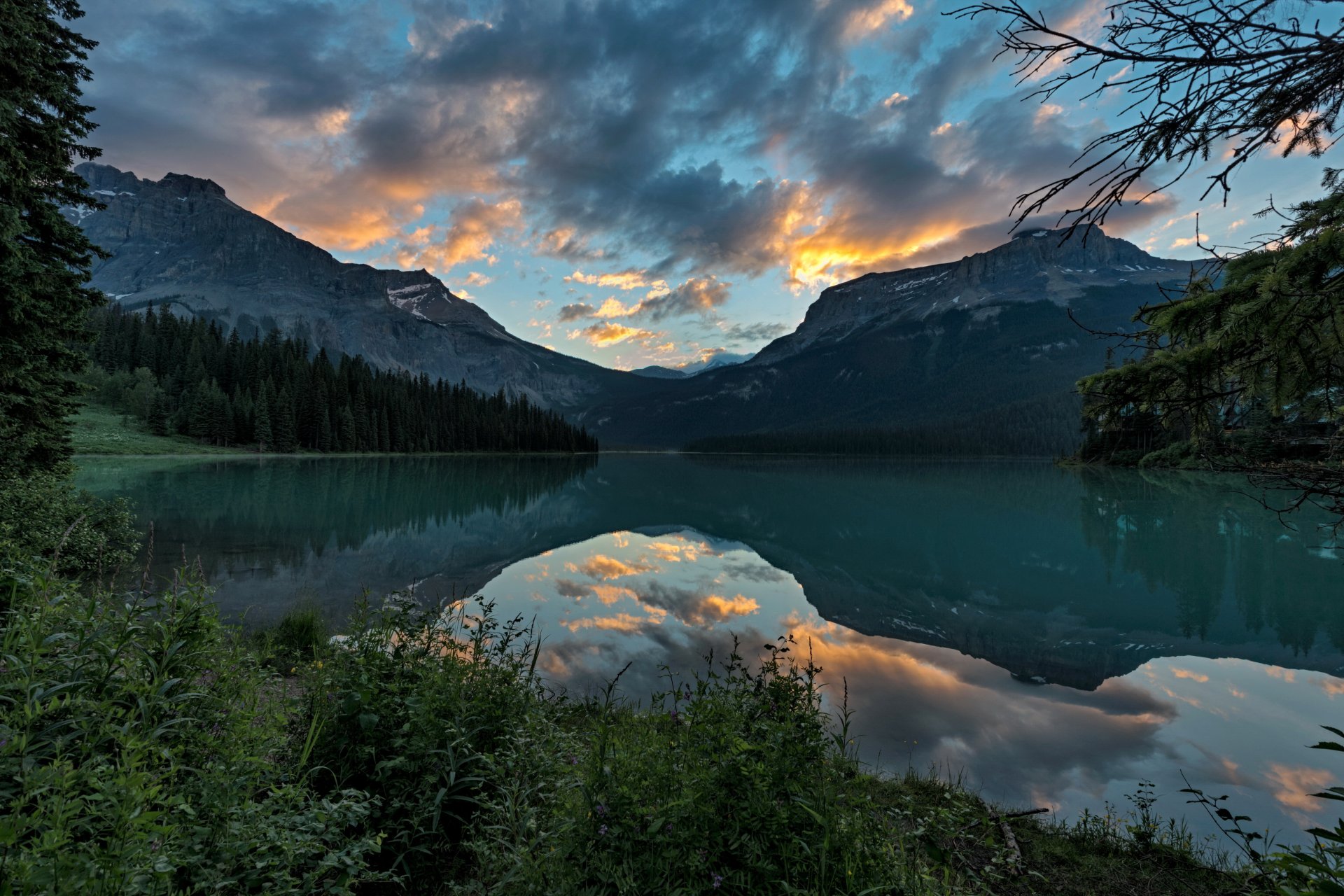 park canada mountain lake sky landscape yoho forest clouds reflection nature