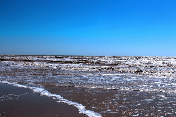 Surf sur la mer d Azov