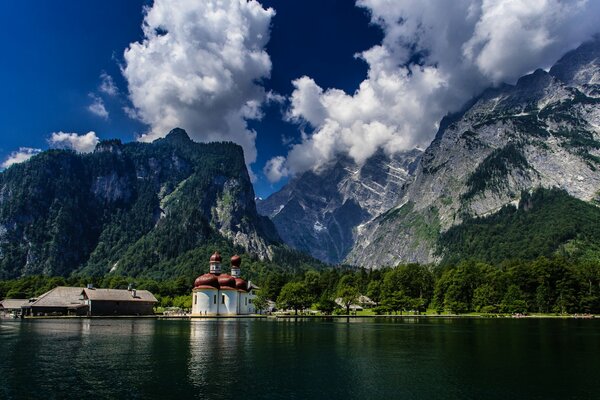 Montagne in Germania Chiesa di San Bartolomeo