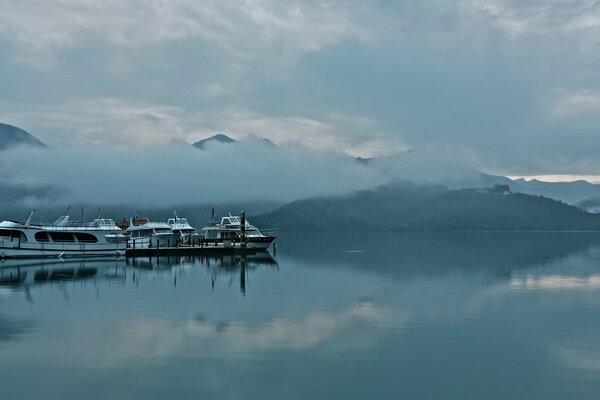 Mooring of boats among the mountains