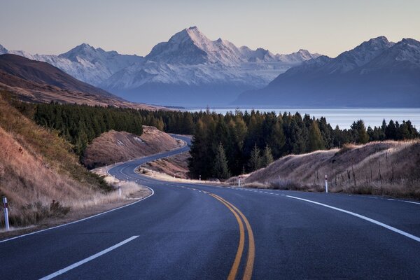 A delightful road to the mountains without cars