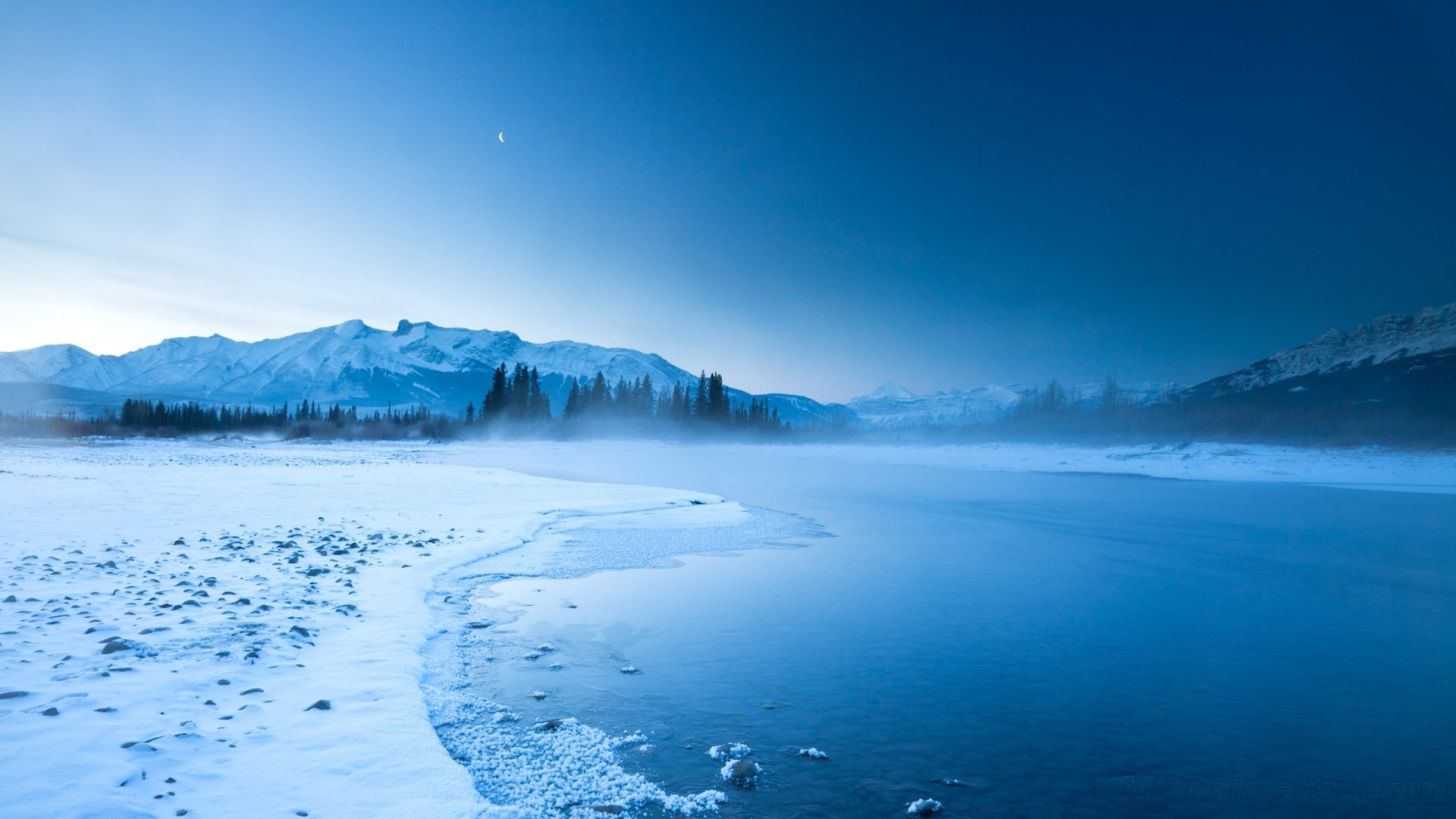 notte luna fiume riva colline rocce montagne cielo nebbia