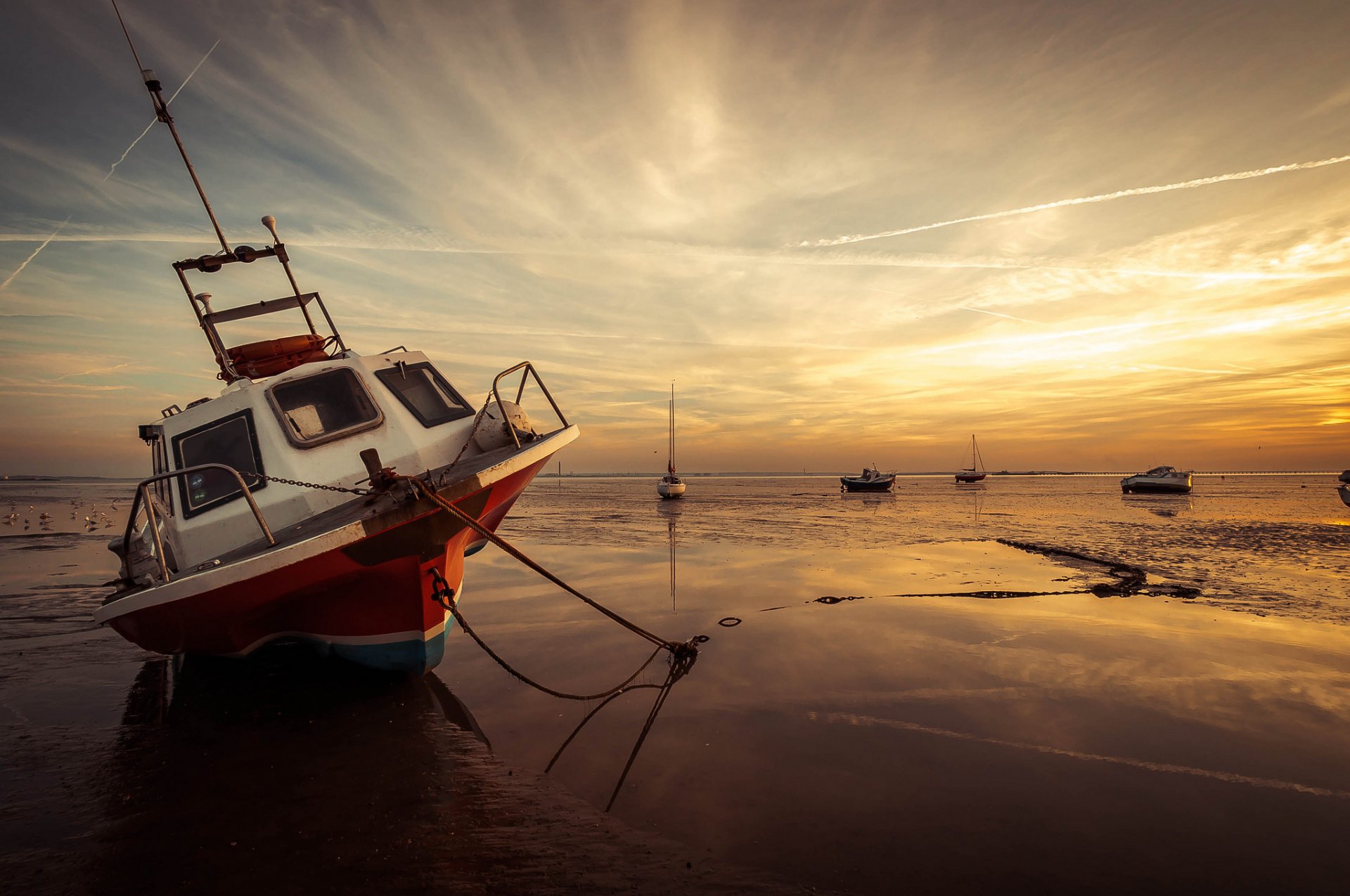 ea boat tide sunset