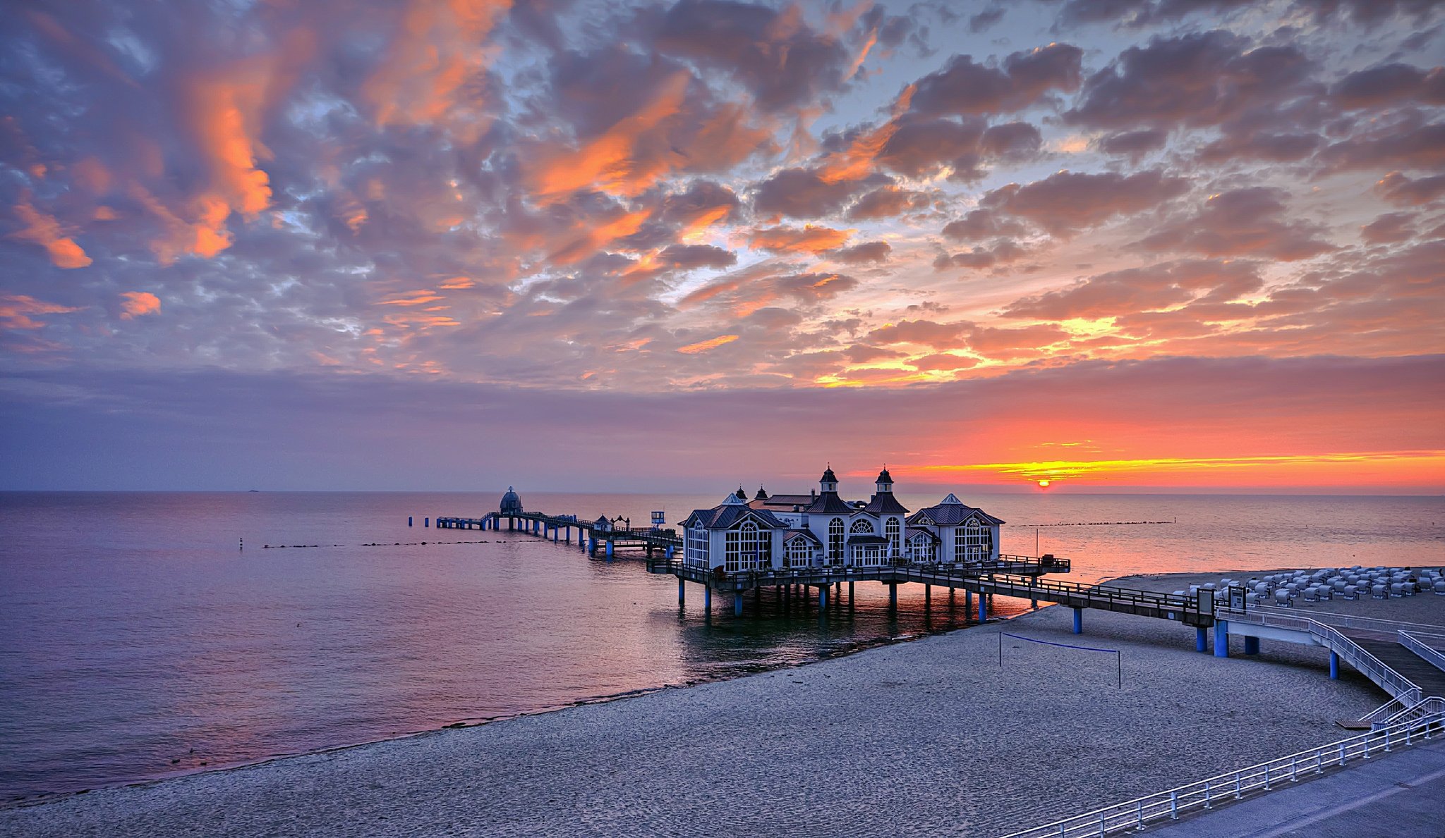 sellin alemania sellin pier muelle mar báltico puesta de sol restaurante