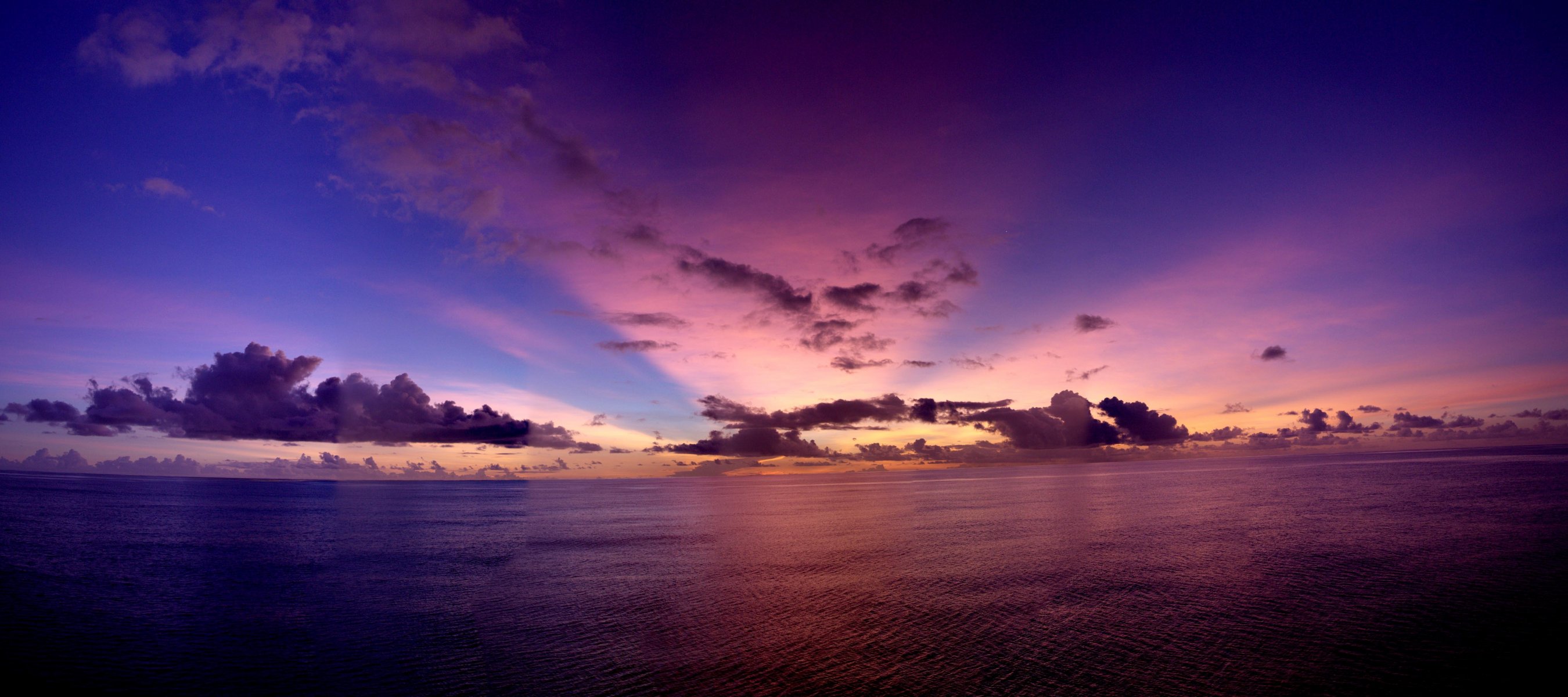 océano pacífico tarde puesta de sol cielo nubes rayos agua