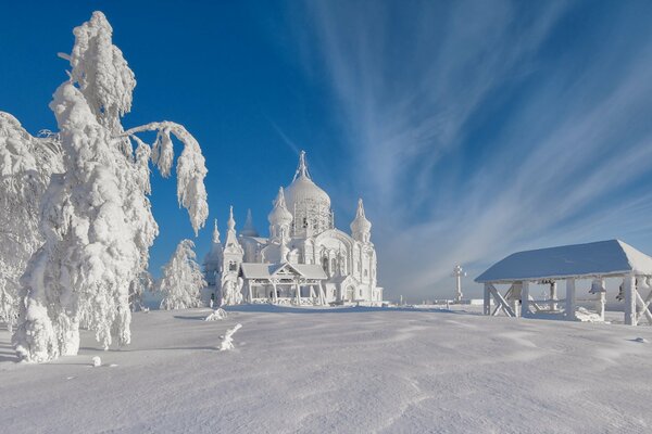 Cuento de invierno del monasterio de Belogorsk