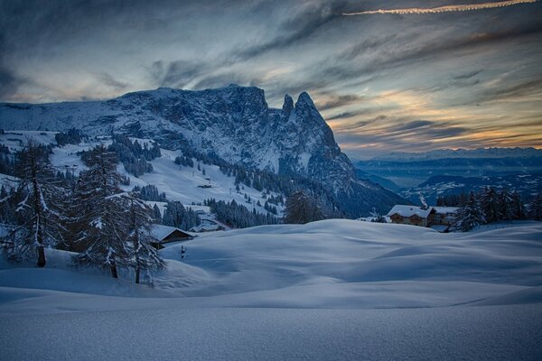 Paysage de montagne d hiver dans les Alpes italiennes