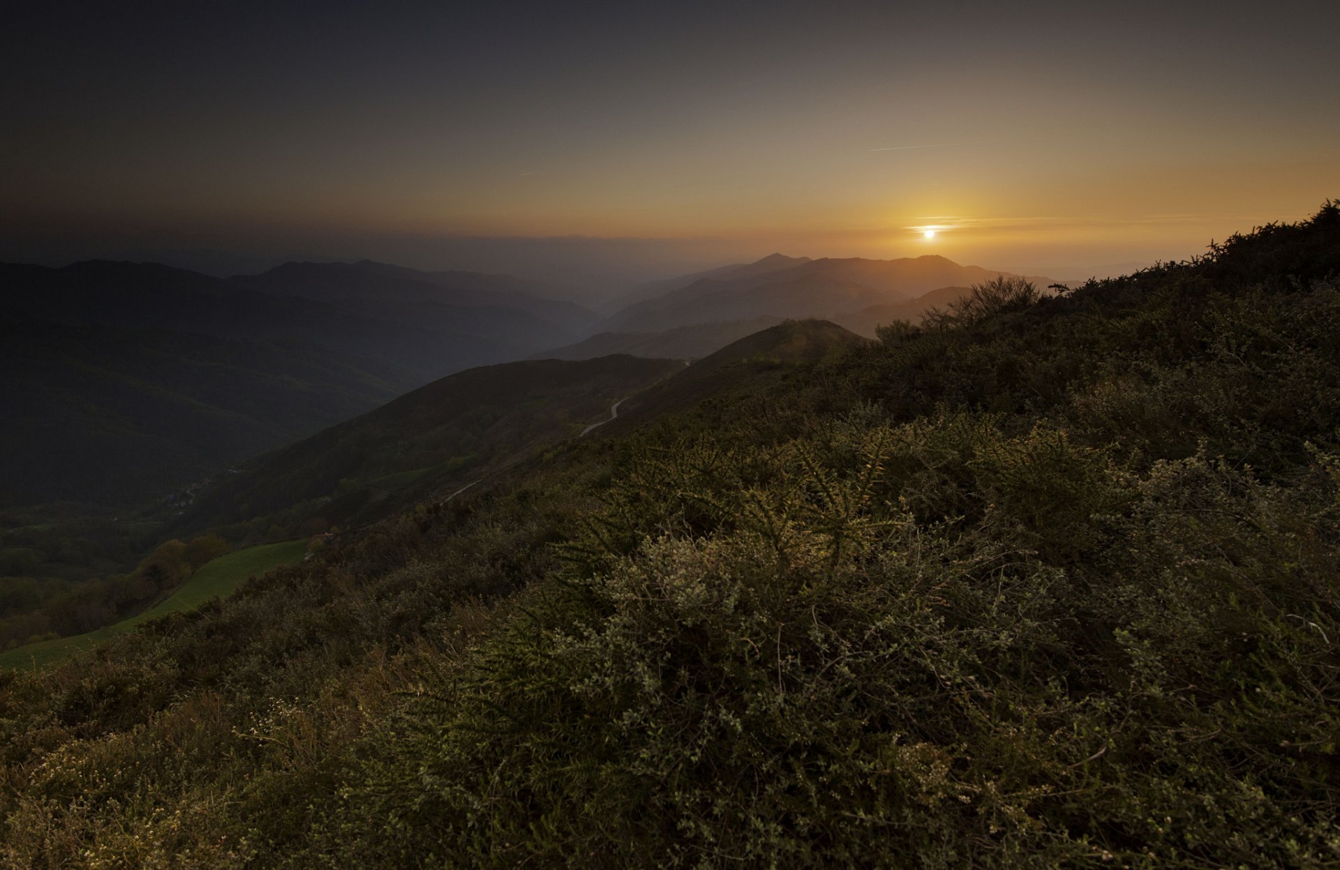 berge sonne sonnenuntergang dämmerung