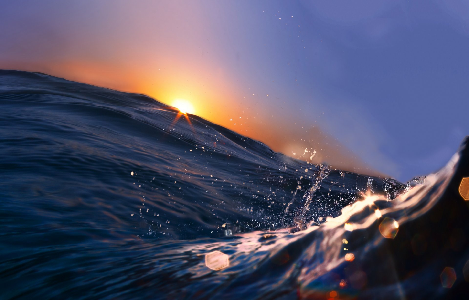 ea wave beautiful sunset scene water screensavers nature landscape beautiful sunset scene splash rays ocean