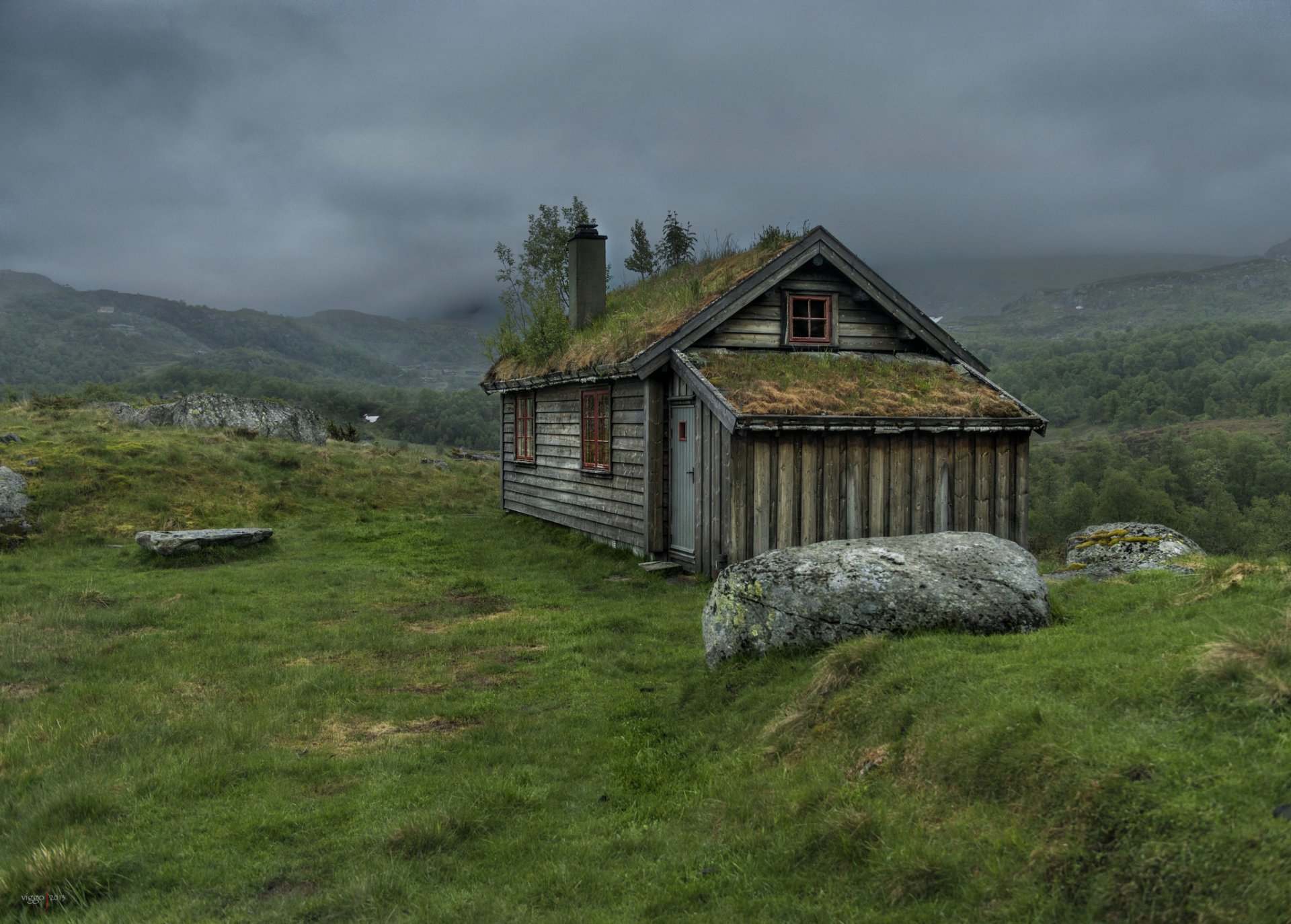 norvège rugaland gullingen montagnes maison nuages été