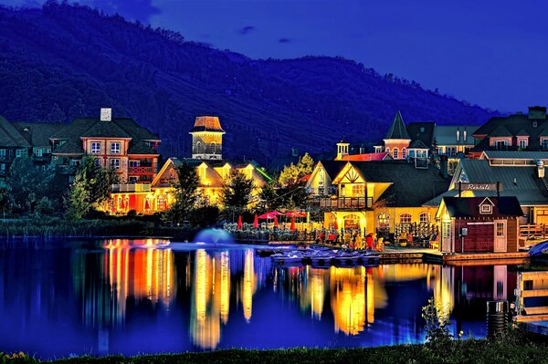 Reflection of the city in the lake