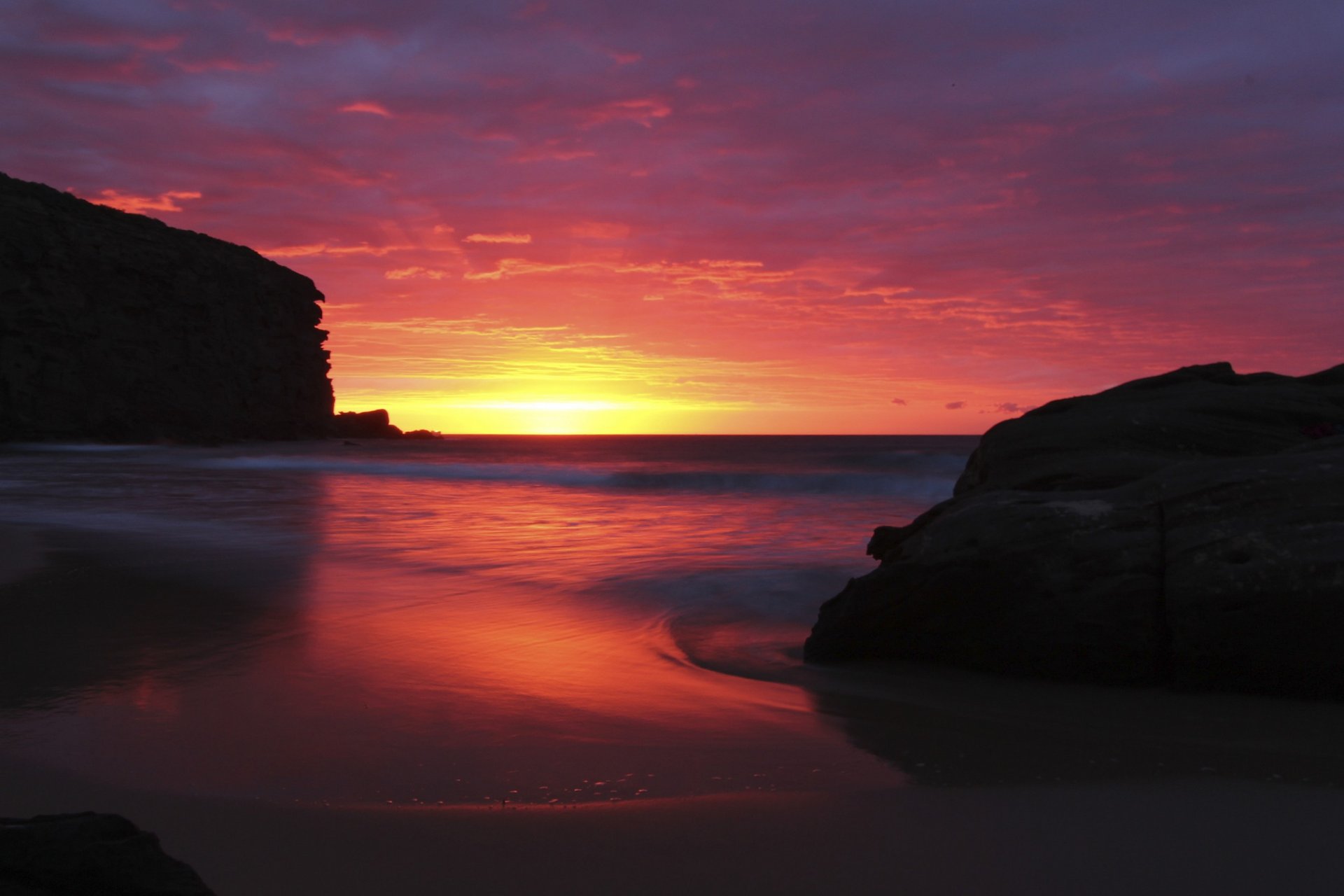 mare spiaggia rocce mattina alba