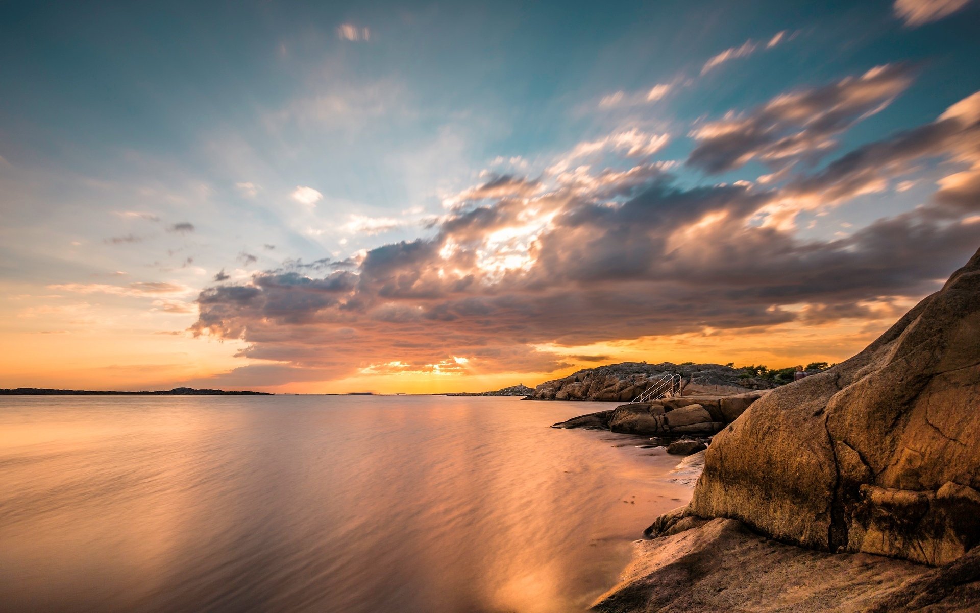 landschaft natur meer fluss wasser ozean steine horizont himmel wolken schöne bilder hintergrund tapete widescreen vollbild widescreen