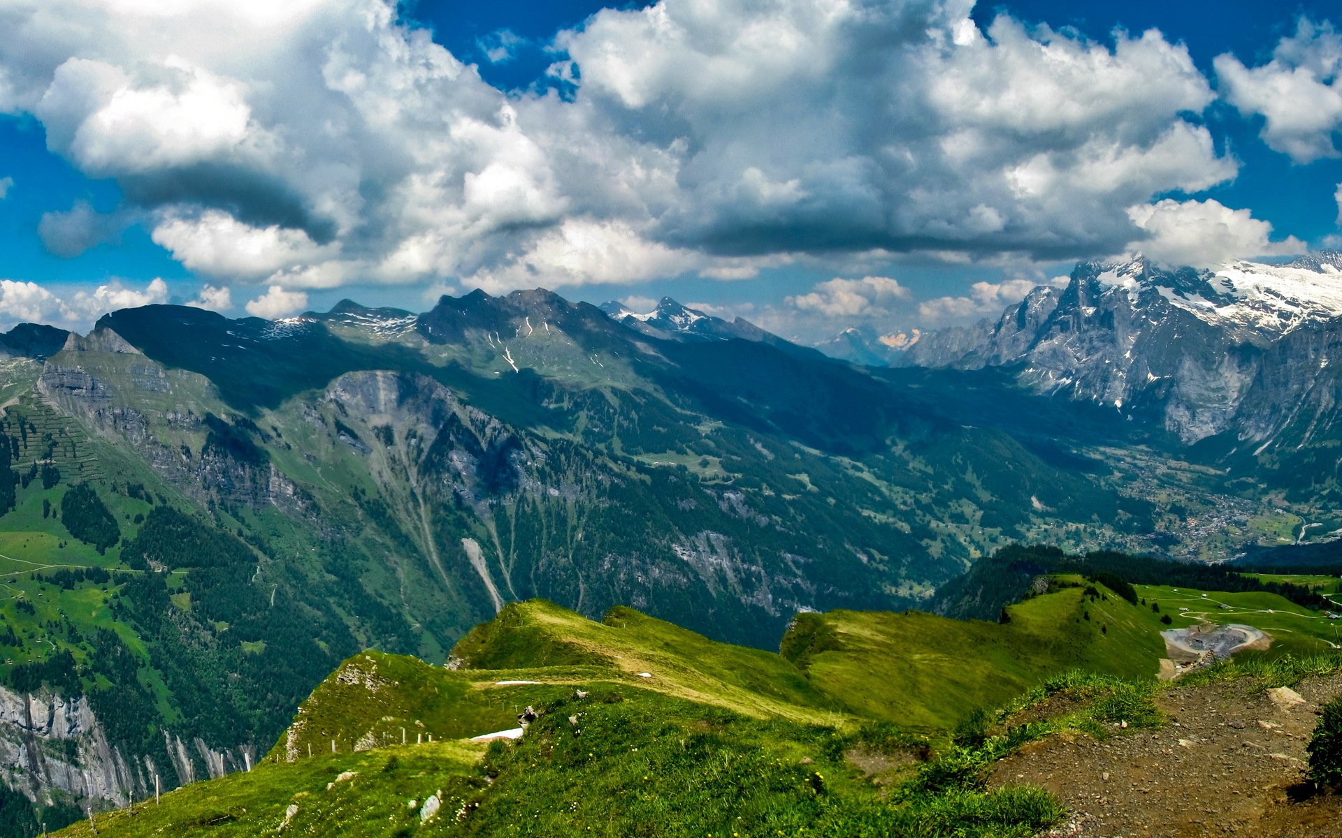 montañas suiza berna lauterbrunnen horizonte cielo nubes