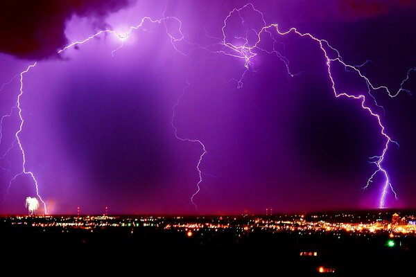 The city is under the influence of thunderstorms