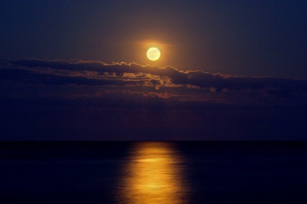 Moon at night on the sea